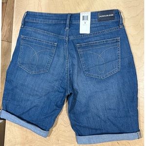 Calvin Klein Women’s Jean Bermuda Shorts NEW Size 8